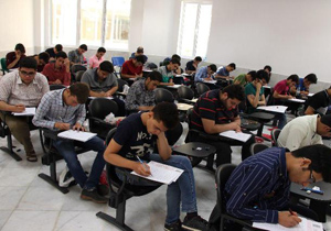 رقابت 4925 داوطلب کنکور با حضور حداکثری تجربی ها در کاشان
