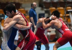 نایب قهرمانی کشتی‌گیر سنندجی در رقابت‌های کشتی فرنگی