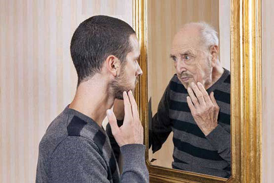 چرا زود پیر می&zwnj;شویم؟