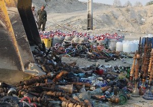 جمع آوری و معدوم سازی قلیان در خوزستان