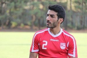 ایران پوریان:شایسته تراکتور نیست که زمین تمرین نداشته باشد