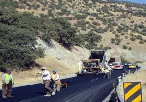 اجرای هفت طرح بهسازی راه روستایی در سروآبادی