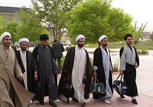 اعزام ۳۵ مبلغ قرآنی به مناطق محروم