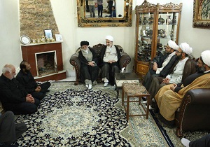 دیدار نماینده ولی فقیه با خانواده شهید رمزی