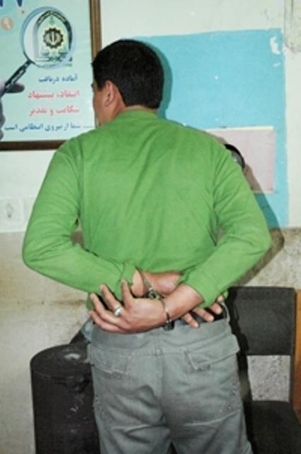 دستگیری سارق متواری/ کرکس&zwnj;هایی که اعدام شدند/ انتقام با چاشنی اسید