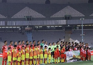 بازی تیم فوتبال فولاد خوزستان وتیم پرسپولیس
