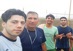 اعزام تیم والیبال ساحلی مجتمع فولاد بافق به اردوی تدارکاتی