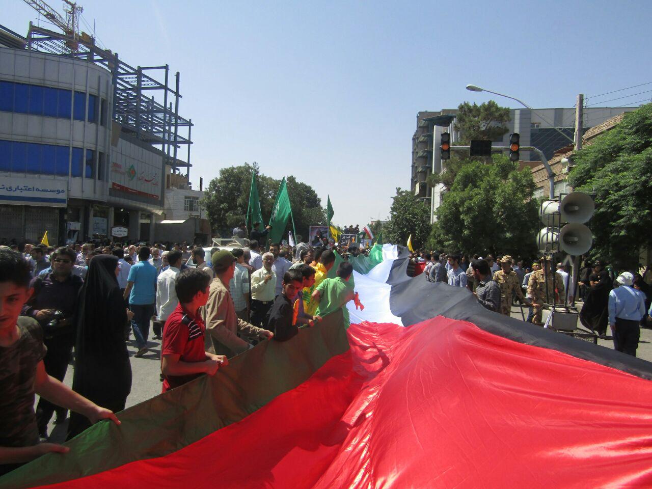 جلوه هایی از حضور مردم دیار کریمان در روز قدس