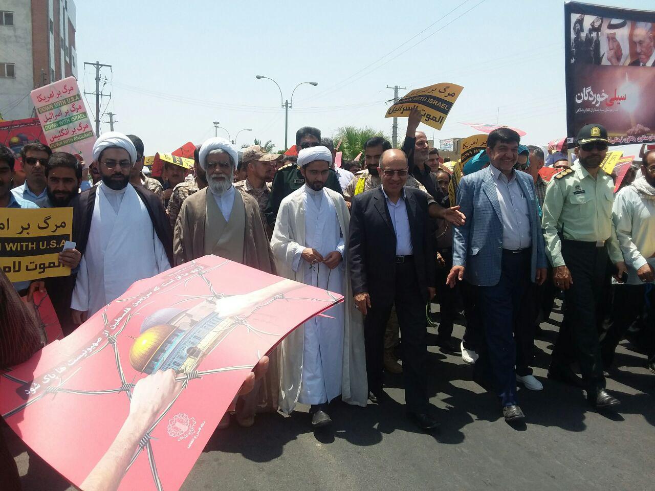 گرمای هوا مانع راهپیمایان جنوب کرمان نشد