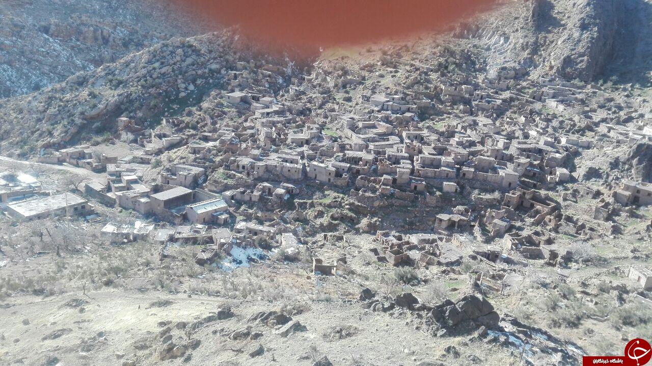 نمایی دیدنی از روستای پلکانی در دل کوه + تصاویر