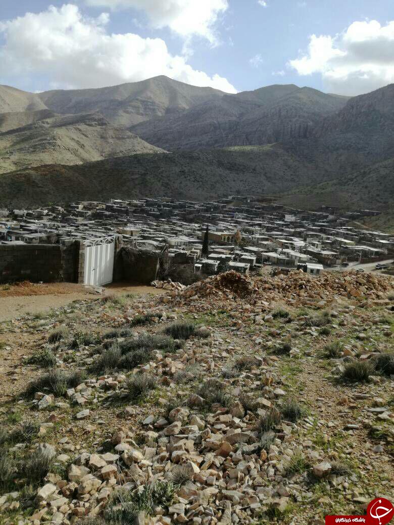 نمایی دیدنی از روستای پلکانی در دل کوه + تصاویر