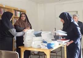 توزیع 12 هزار نسخه کتاب راهنمای تدریس در کرمان