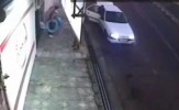 زنی که قرآن را آتش زد، دستگیر شد/ زير گرفتن هولناك عابر پياده توسط راننده عصباني