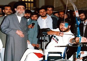 حضور زنان در برخی ورزش‌ها هیچ منافاتی با موازین اسلامی ندارد/ امام روزی یک ساعت و نیم ورزش می‌کردند