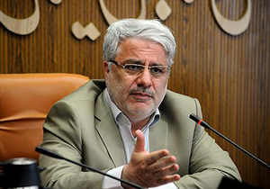 يكسان سازی حقوق بازنشستگان با قانون ششم توسعه/ كارگران برابر قانون بيمه می&zwnj;شوند