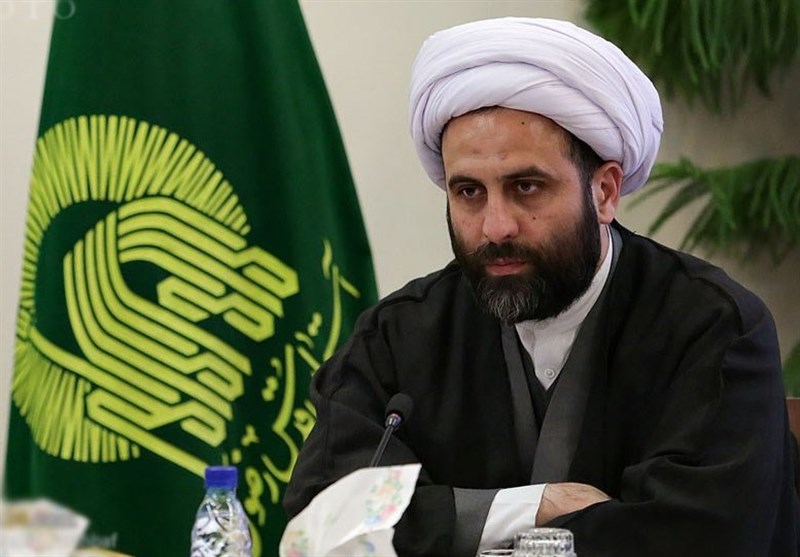 تجلیل از نخبگان و مدال آوران علمی با نام و نشان امام رضا (ع)