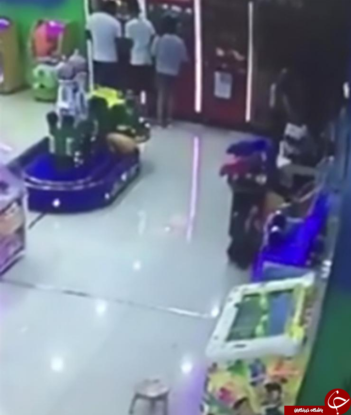 لحظه وحشتناک مرگ کودک 1 ساله در اثر سهل انگاری مادرش + تصاویر