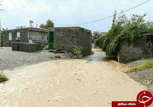 خسارت سیلاب در ایرانشهر و قطع آب ۵۰ روستا