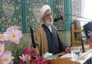 وزارت خارجه باید اقدام خصمانه فرانسه را محکوم می کرد که نکرد