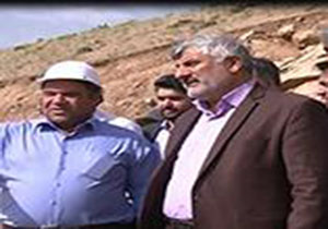بازدید فرمانده قرارگاه خاتم الانبیاء از سد تاج امیر دلفان