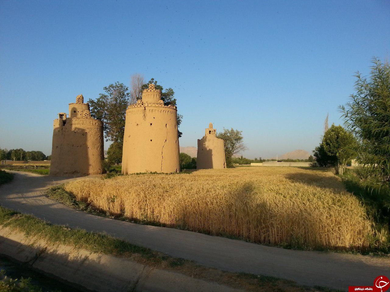 برج&zwnj;های تاریخی کبوترخانه در روستای &laquo;ولاشان&raquo; + تصاویر