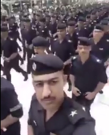 رژه در بین&lrm;الحرمین در پی آزادسازی موصل +فیلم