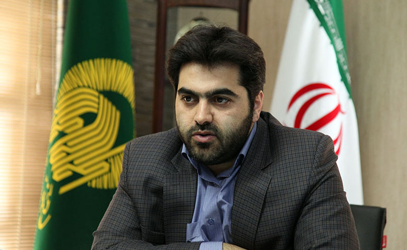 اکران آثار کارگاه تولید پوستر نقش بهشت در حرم رضوی