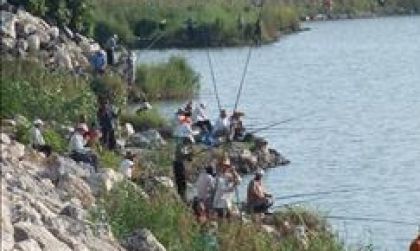 برگزاری مسابقات کشوری ماهیگیری در بهار