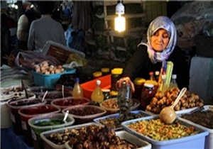 بازارچه بانوان آبادان همچنان تعطیل