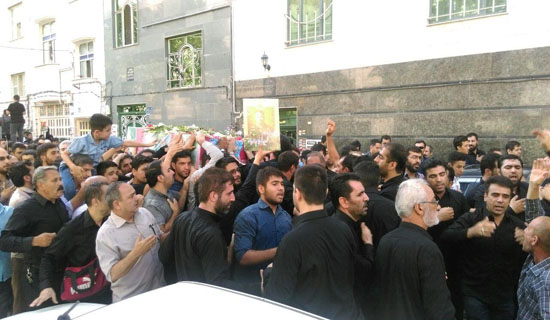 مراسم تشییع پیکر شهید مدافع حرم &laquo;بهرام مهرداد&raquo; برگزار شد