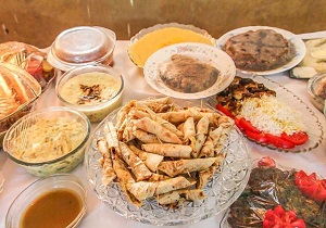 رقابت آشپزهای مهد کودک های شاهرود در پخت غذای سالم