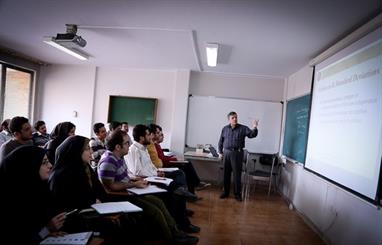 اشتغال بیش از 70 درصد دانش آموختگان دانشگاه جامع علمی کاربردی