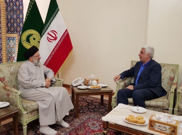 دیدار سرپرست دانشگاه آزاد با تولیت آستان قدس رضوی