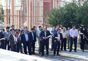 غبارروبی گلزار شهدا همزمان با هفته بهزیستی