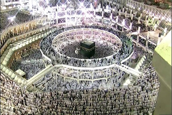 فضیلت و اهمیت حج