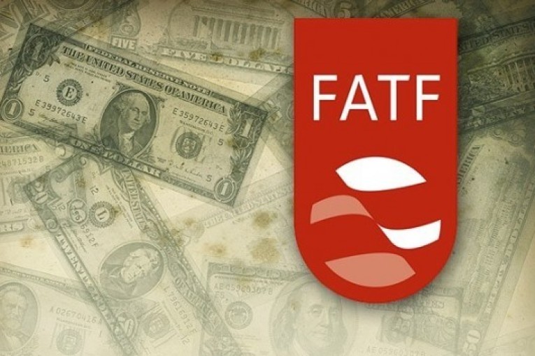 پایبندی به FATF، تحریم را بر طرف نمی کند/ آشفتگی غرب، فرصتی برای بهبود روابط بانکی