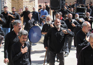 بافران در سالروز شهادت امام صادق (ع) غرق در عزا و ماتم شد