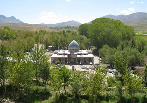 بقاع متبرکه پذیرای مسافران در تعطیلات عید فطر