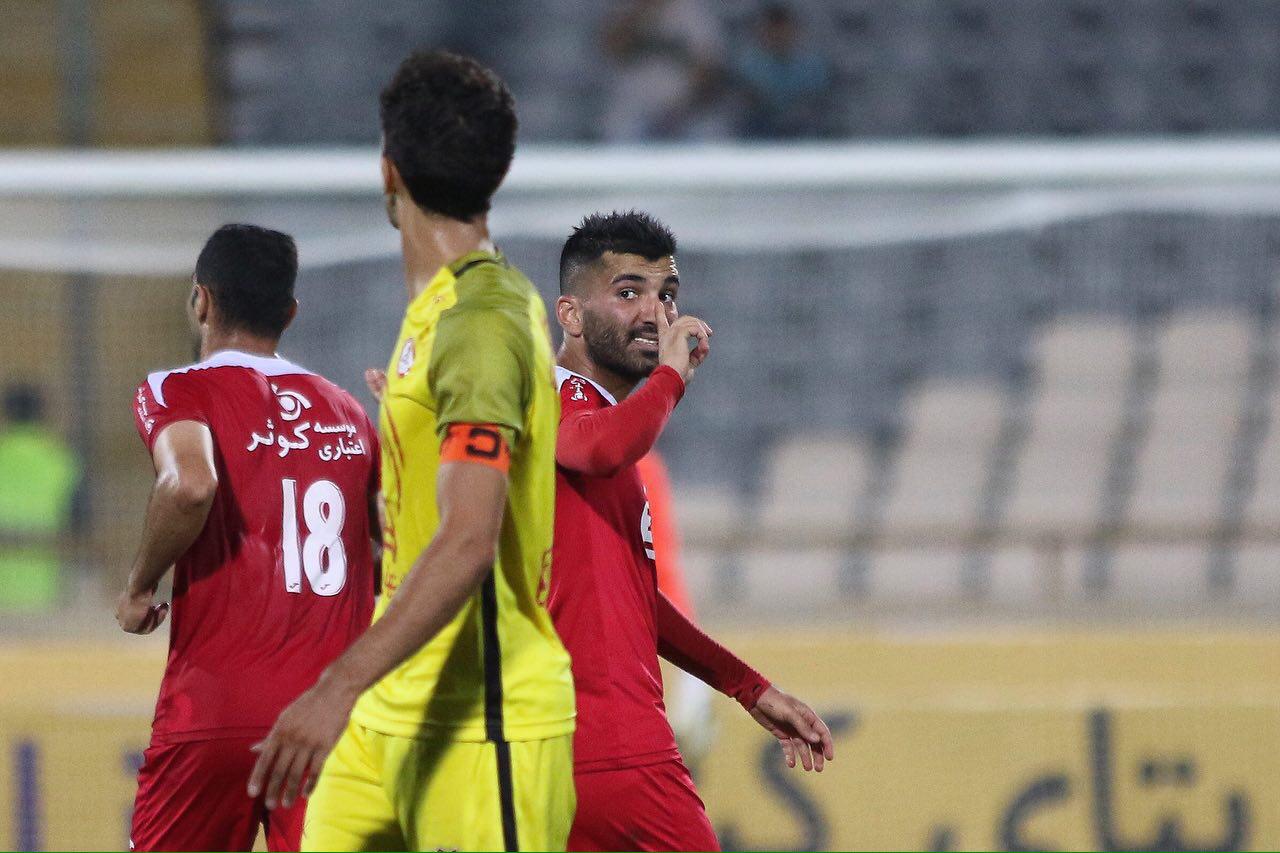 پرسپولیس 1 - نفت تهران 0 + حاشیه ها پرسپولیس 1 - نفت تهران 0 + حاشیه ها