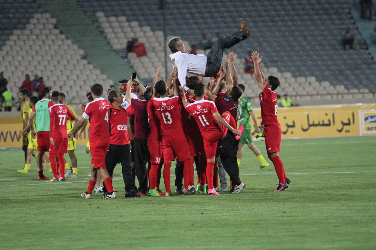 جشن قهرمانی پرسپولیس در سوپر جام + تصاویر