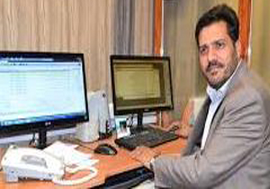 میزبانی از برنامه سراسری لبخند در رادیو دنا