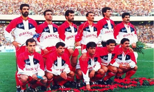 بررسی پیراهن های تاریخ پرسپولیس