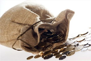 سرقت جعبه کمک&zwnj;های مالی خیرین توسط دو زن سارق + فیلم