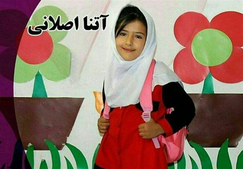 منتظر نظریه پزشکی قانونی درباره دلیل قتل آتنا هستیم