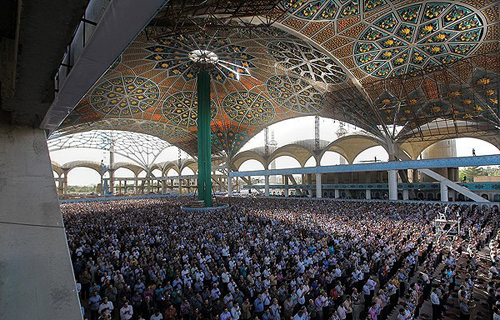 برگزاری نماز عید فطردراصفهان به امامت آیت الله طباطبایی نژاد