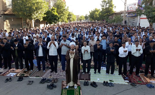 برگزاری نماز عید فطر در چهاربرج + فیلم