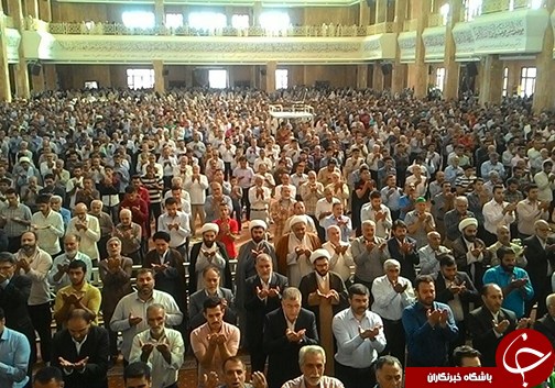 نماز بندگی گلستانی ها به شکرانه عید فطر +تصاویر