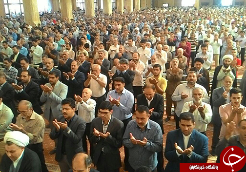 نماز بندگی گلستانی ها به شکرانه عید فطر +تصاویر