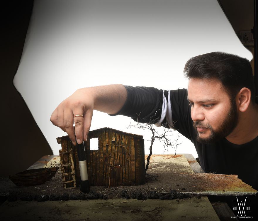 ساخت مناظری دیدنی به صورت مینیاتوری با ظرافتی خاص