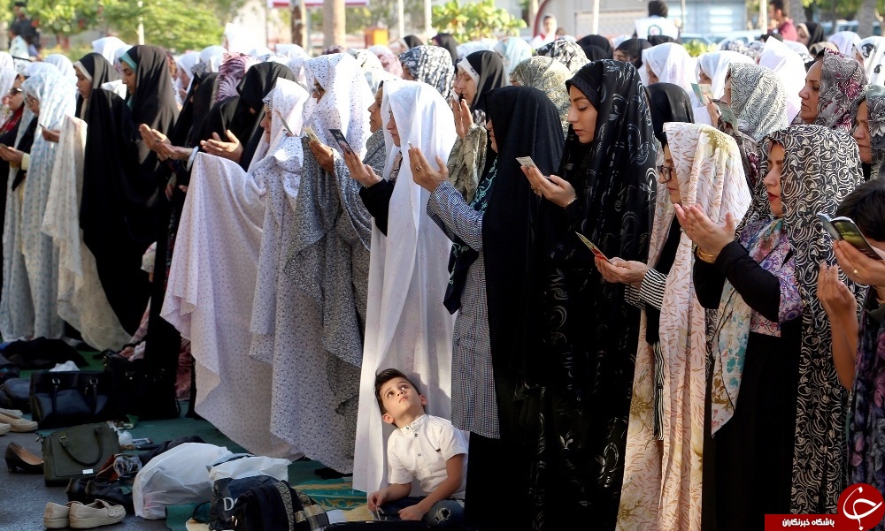 گزارش تصویری نماز عیدد فطر در بوشهر